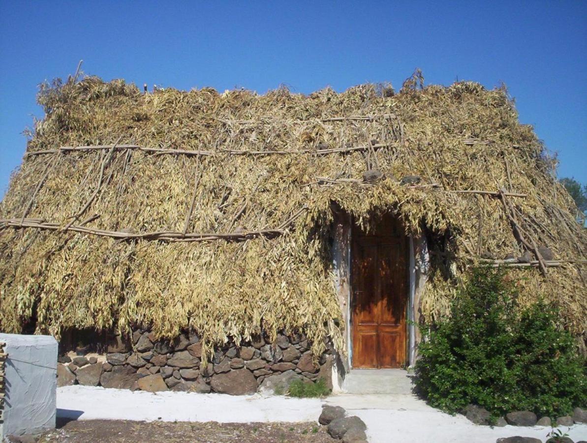 Ovile Juanne Loddo Orosei Exterior foto