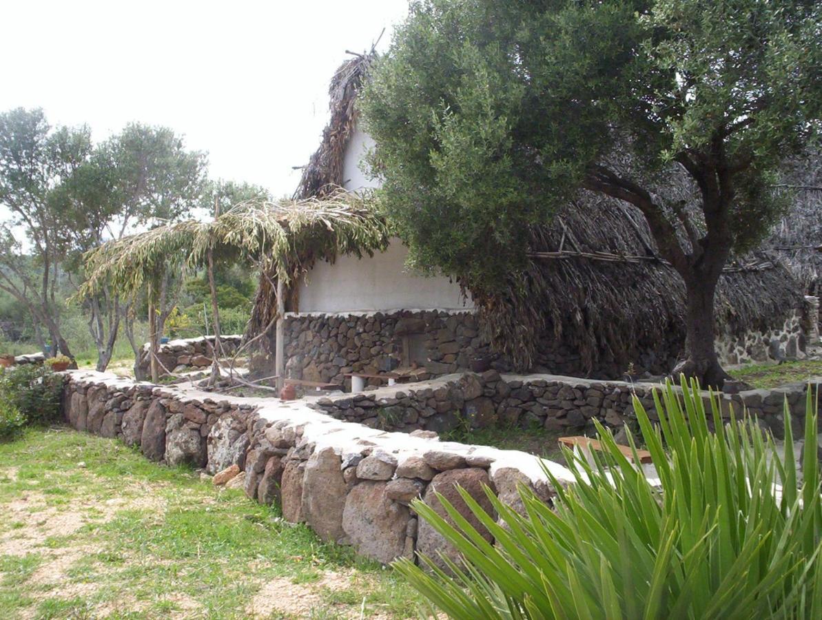 Ovile Juanne Loddo Orosei Exterior foto