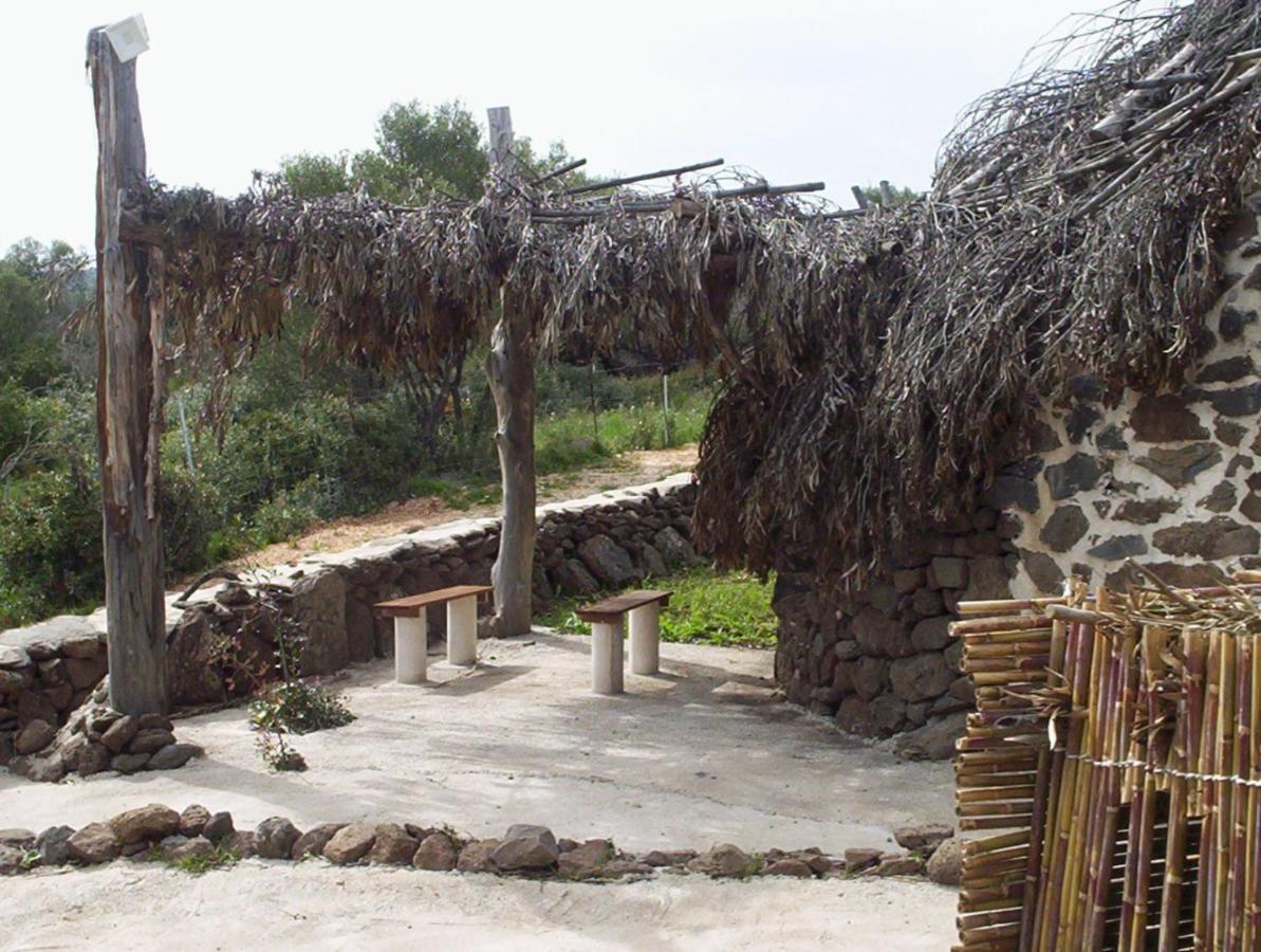 Ovile Juanne Loddo Orosei Exterior foto
